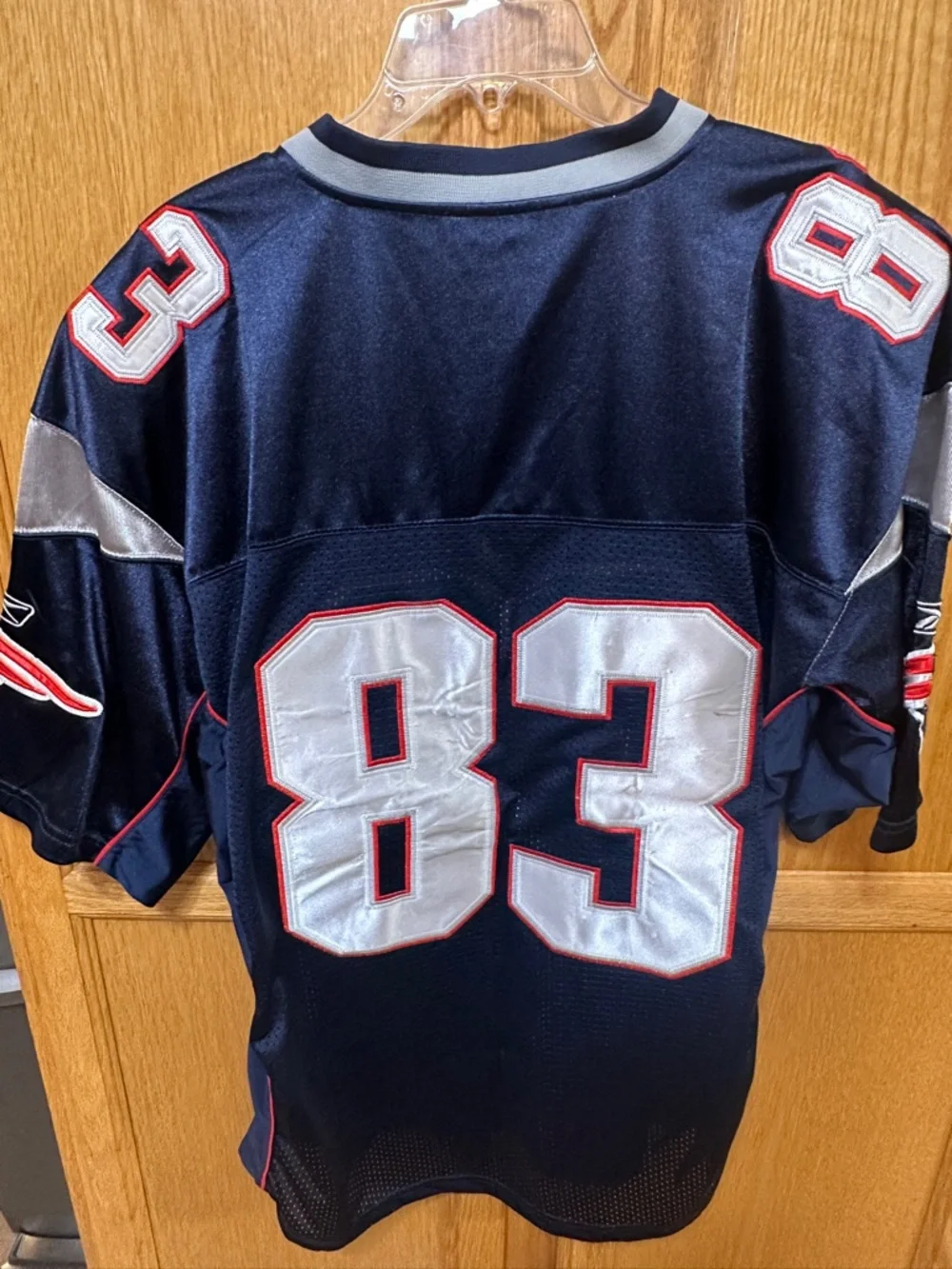 #83 Wes Welker New En Patriots  Football Jersey with Silver and Red Accents - Picture 2 of 7